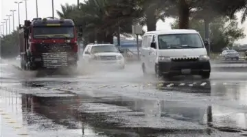 “المرور” توضح تنبيه هام حوال الالتزام بقواعد القيادة عند هطول الأمطار